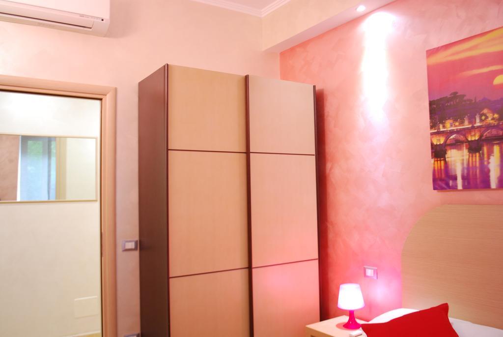 Apartrooms76 Rome